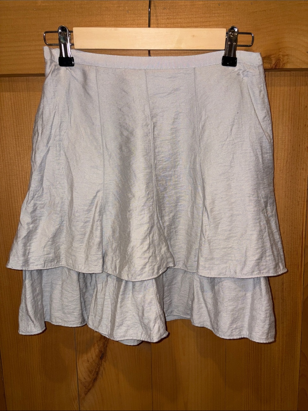 BCBG ruffle skirt
